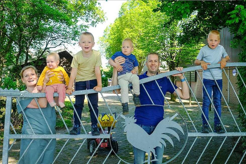 Agroscoopwinnaar vleespluimvee familie Heusinkveld in het Achterhoekse Heelweg.