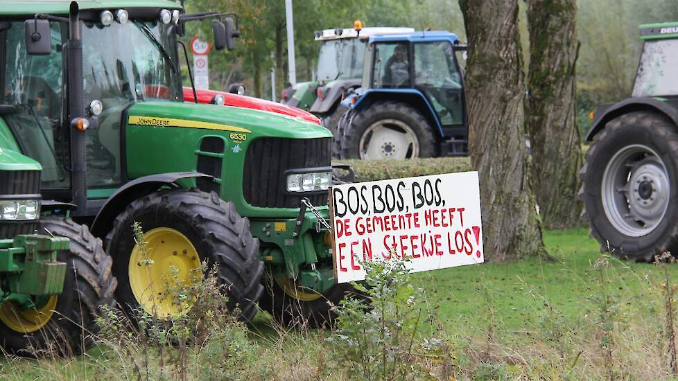 Op de tekening in de visie zijn veel bomen getekend waarop boeren reageren.