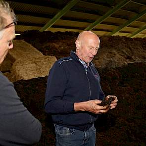 Wim van den Hengel: ‘Bokashi en compost brengen koolstof naar de bodem en zetten het bodemleven aan de gang. De bodem is het reactorvat van de aarde.’